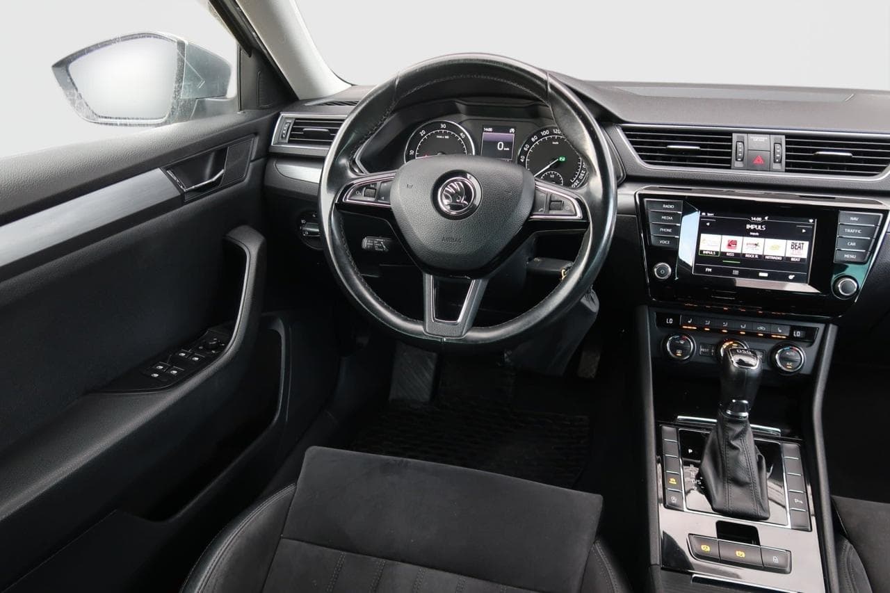 2016 Škoda SUPERB - 9