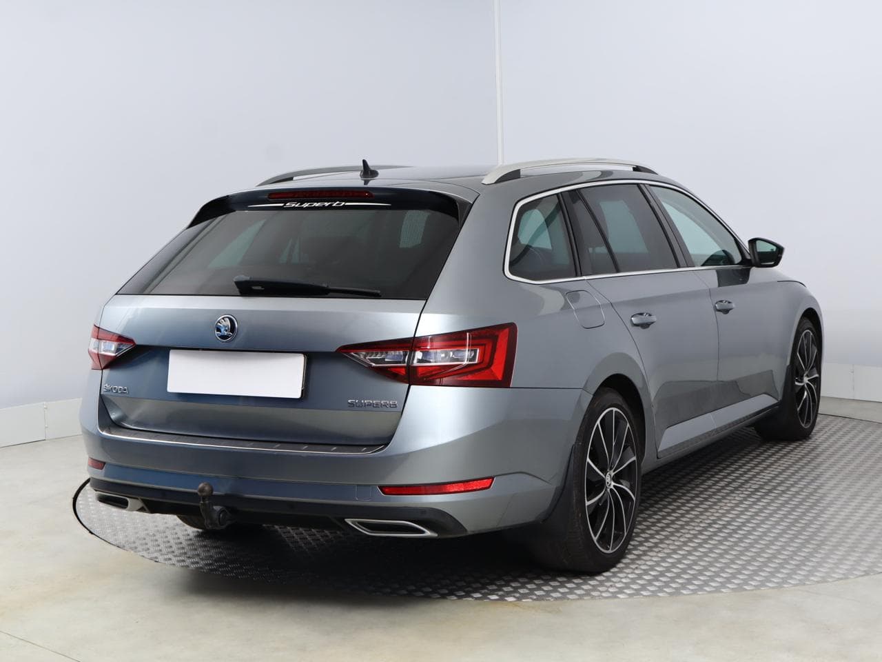 2016 Škoda SUPERB - 7