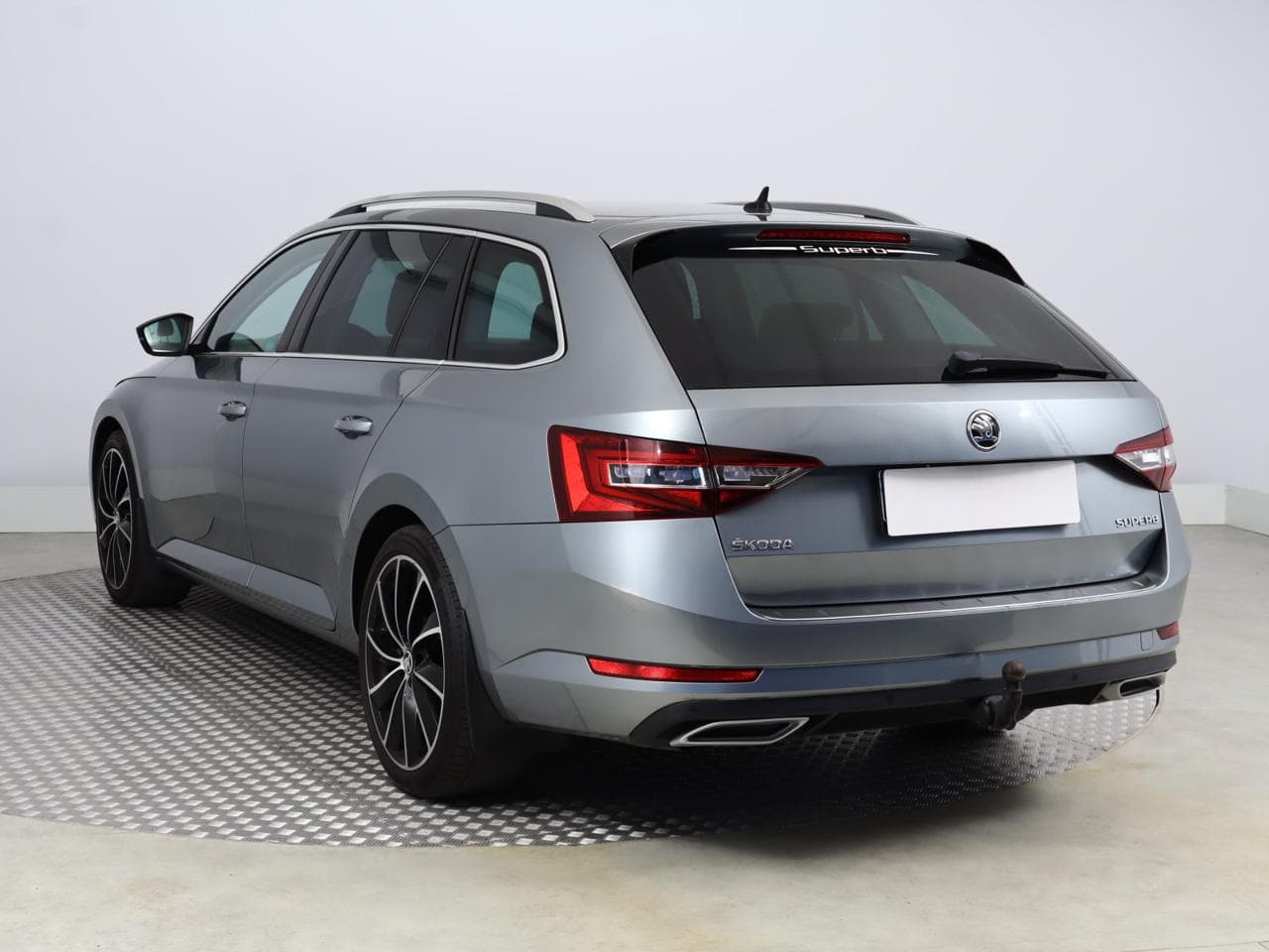 2016 Škoda SUPERB - 5