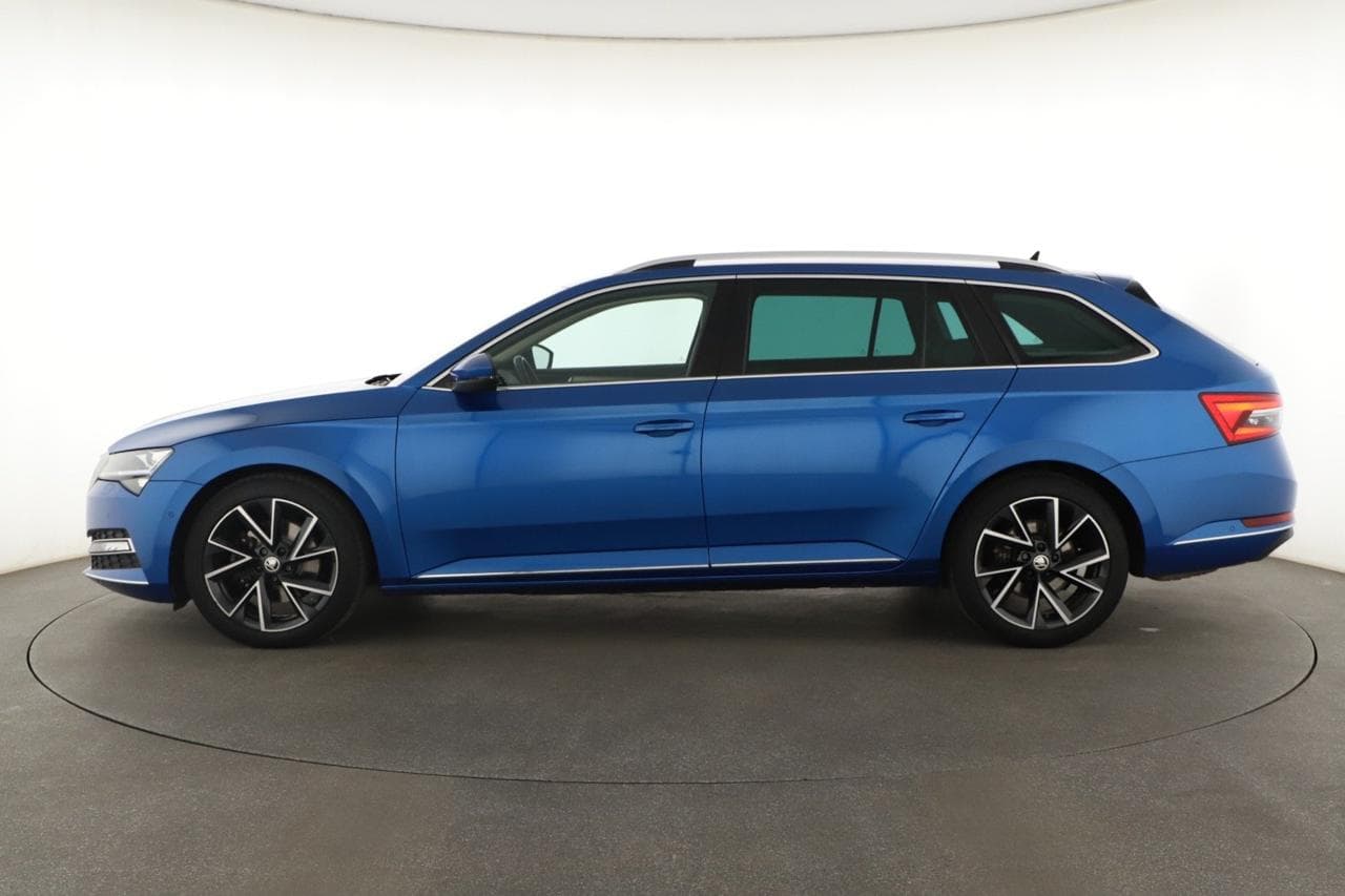 2022 Škoda SUPERB - 4