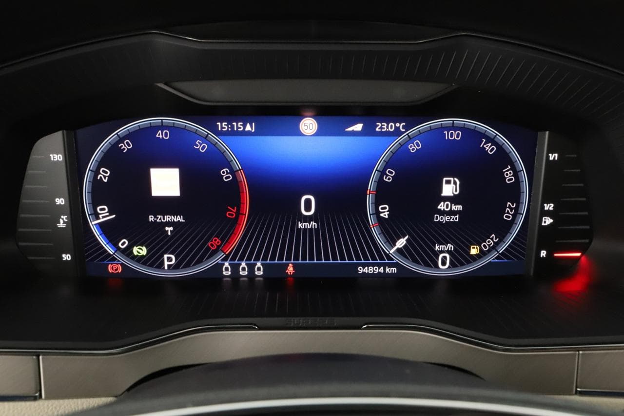 2022 Škoda SUPERB - 15