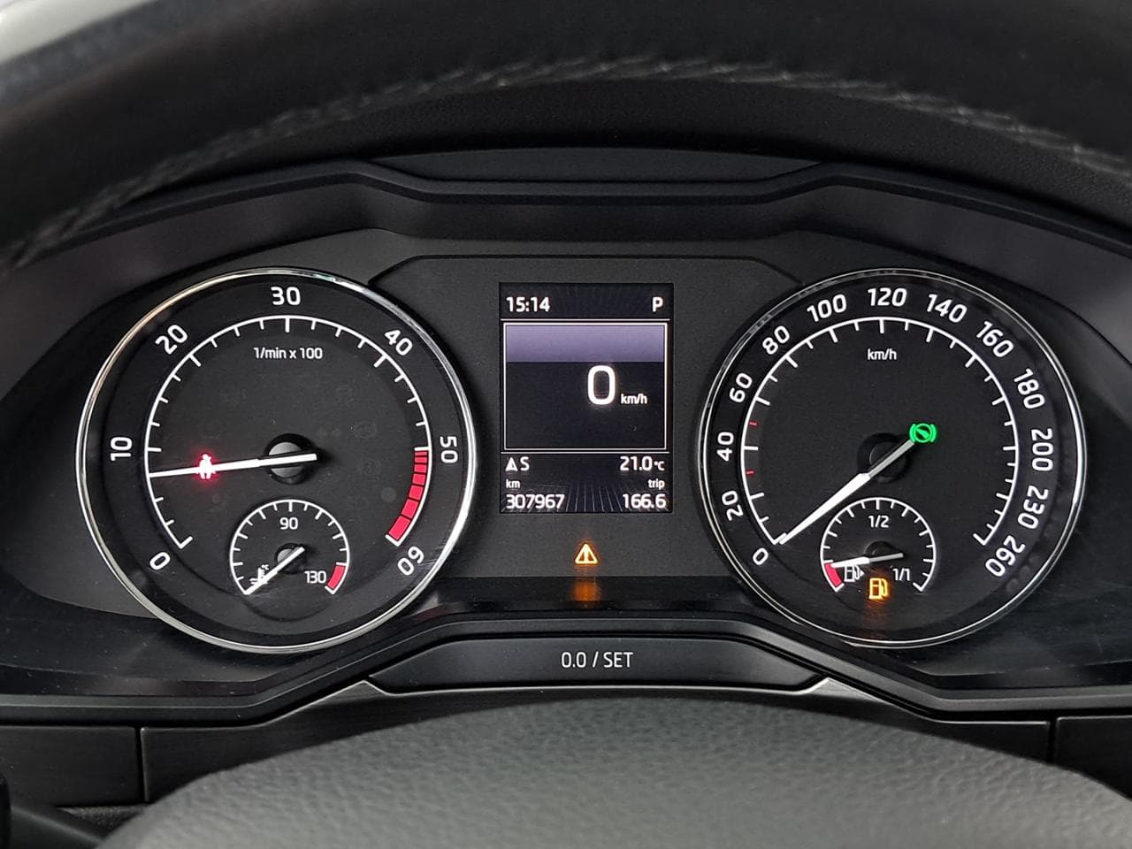 2016 Škoda SUPERB - 17