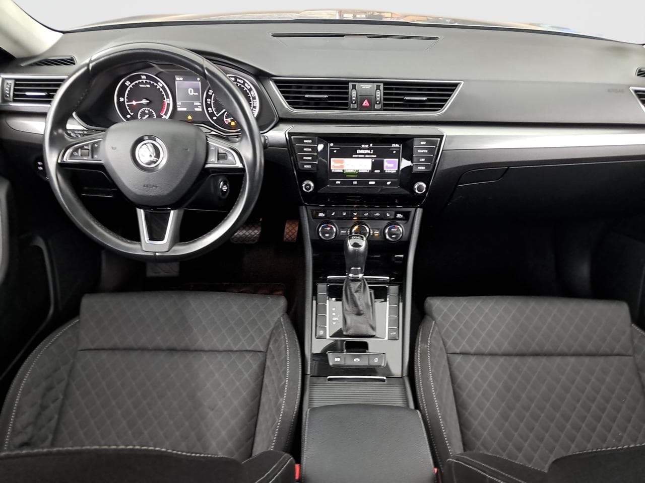 2016 Škoda SUPERB - 10