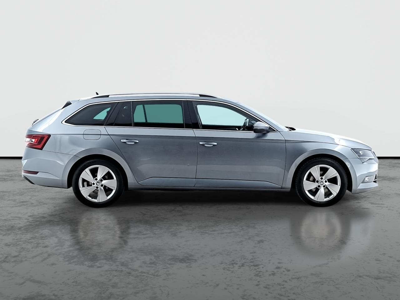 2016 Škoda SUPERB - 8