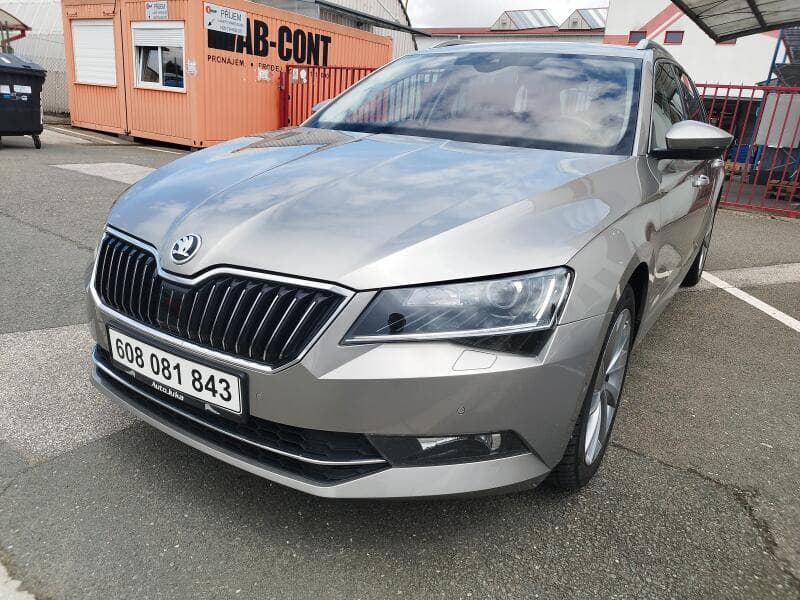 2016 Škoda SUPERB - 9