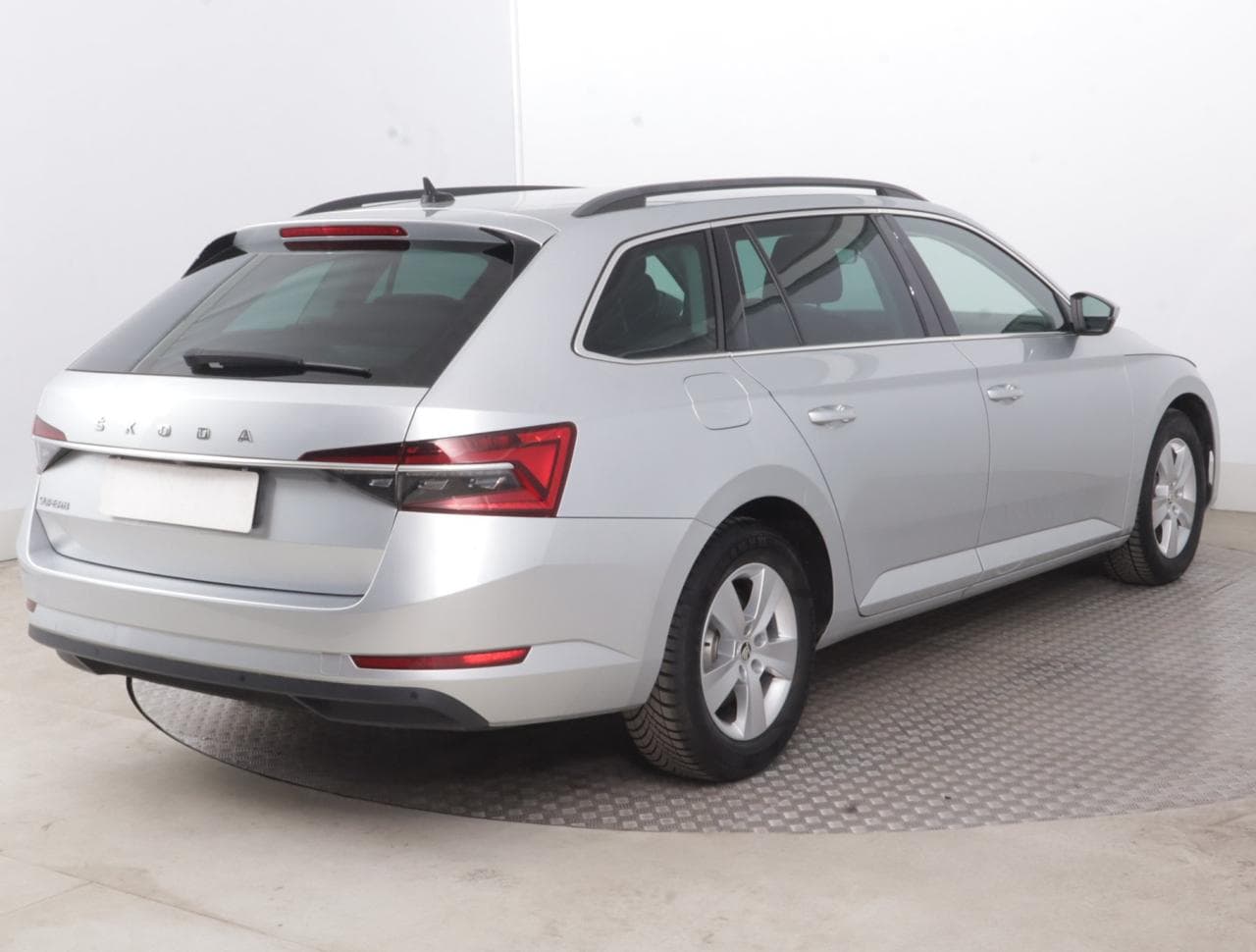 2021 Škoda SUPERB - 7