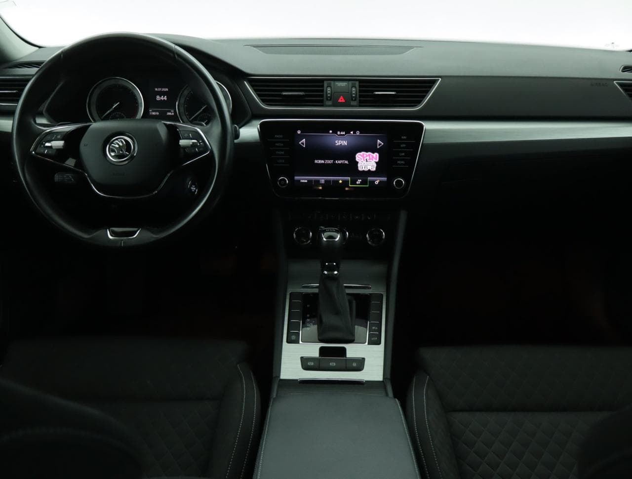 2021 Škoda SUPERB - 10