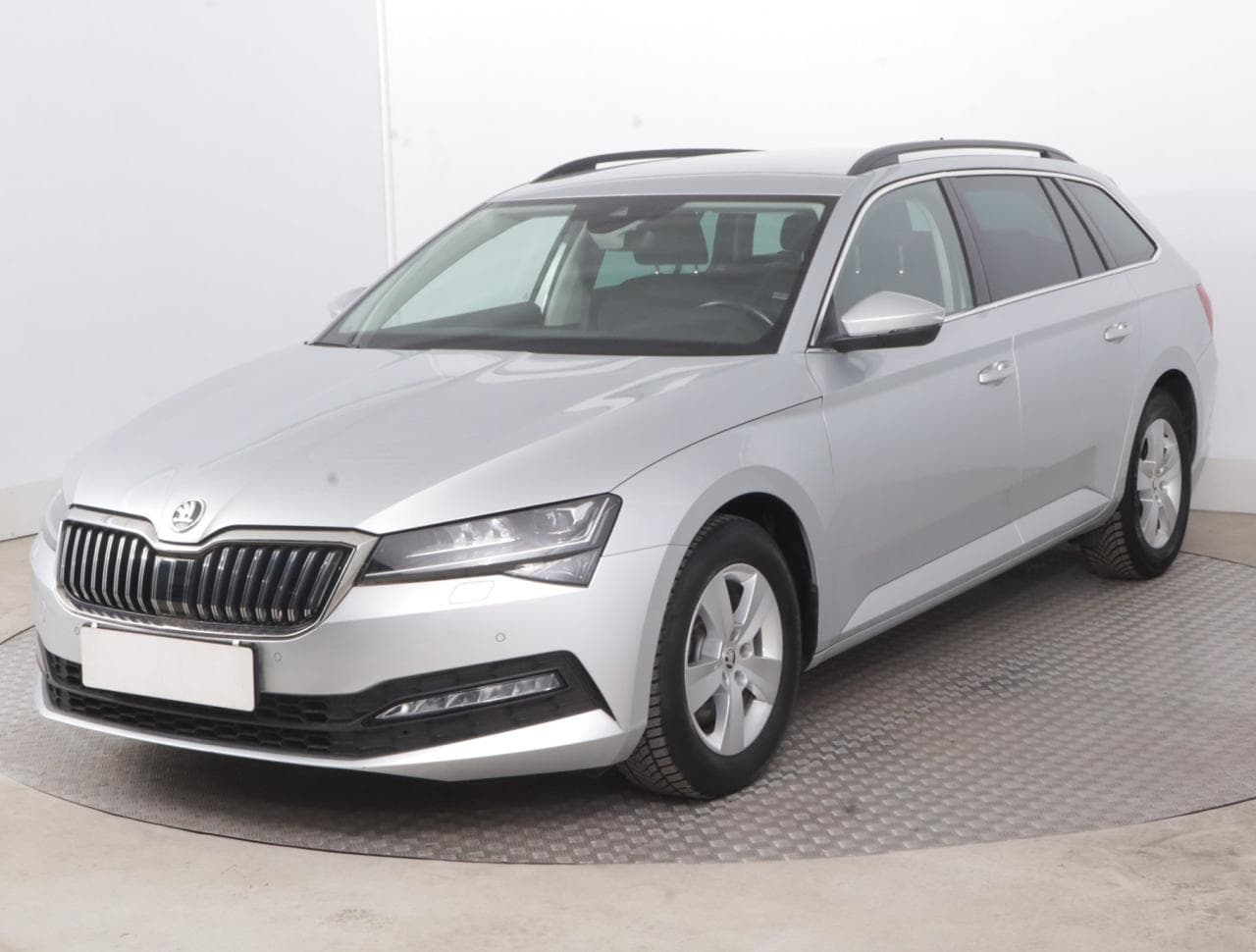 2021 Škoda SUPERB - 3