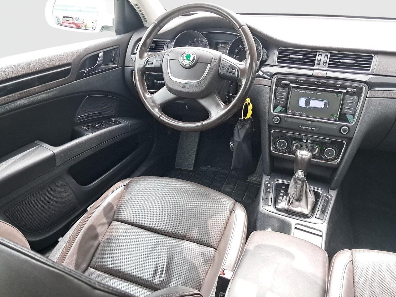 2013 Škoda SUPERB - 10