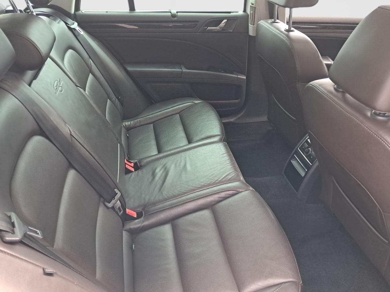 2013 Škoda SUPERB - 13