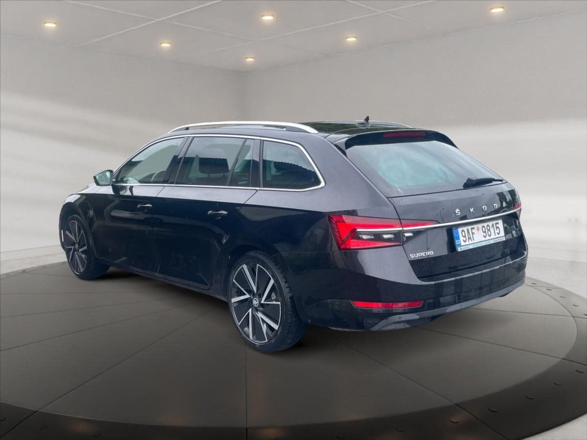 2022 Škoda SUPERB - 4