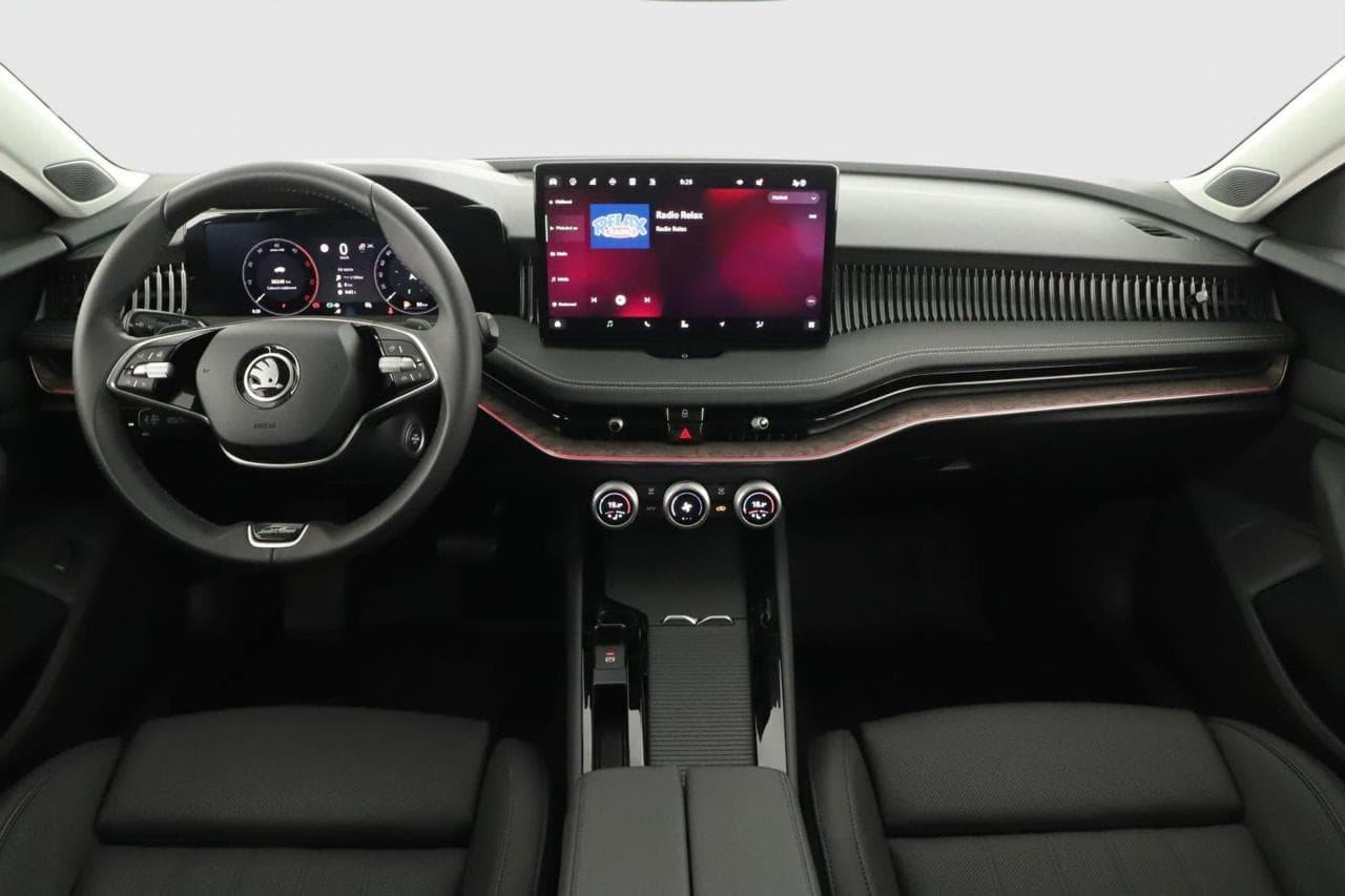 2025 Škoda SUPERB - 9