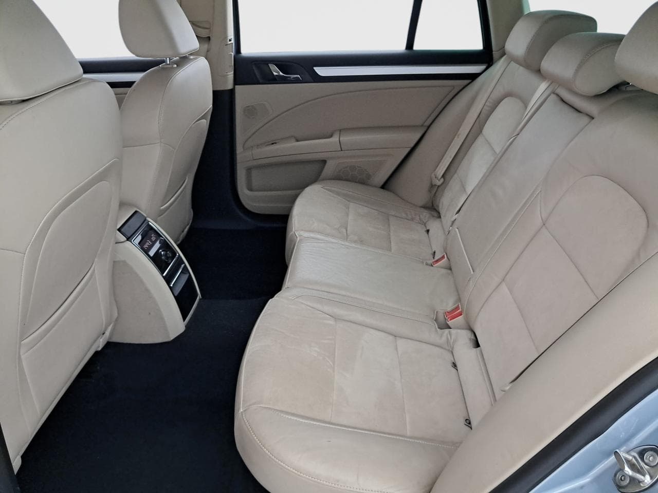 2011 Škoda SUPERB - 15