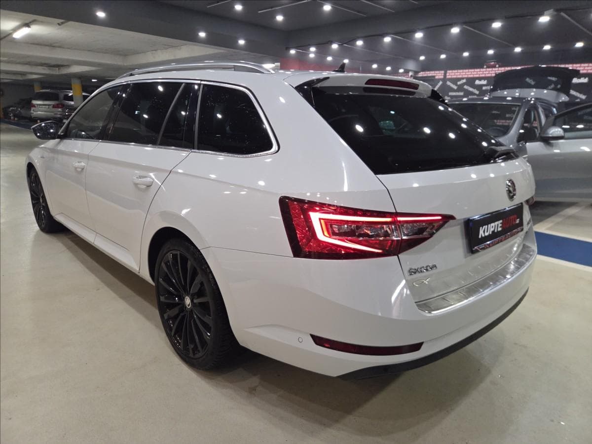 2017 Škoda SUPERB - 4