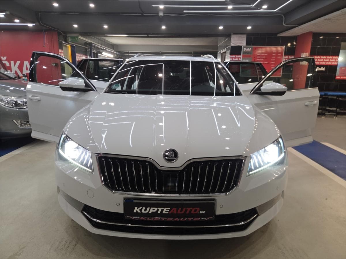 2017 Škoda SUPERB - 20