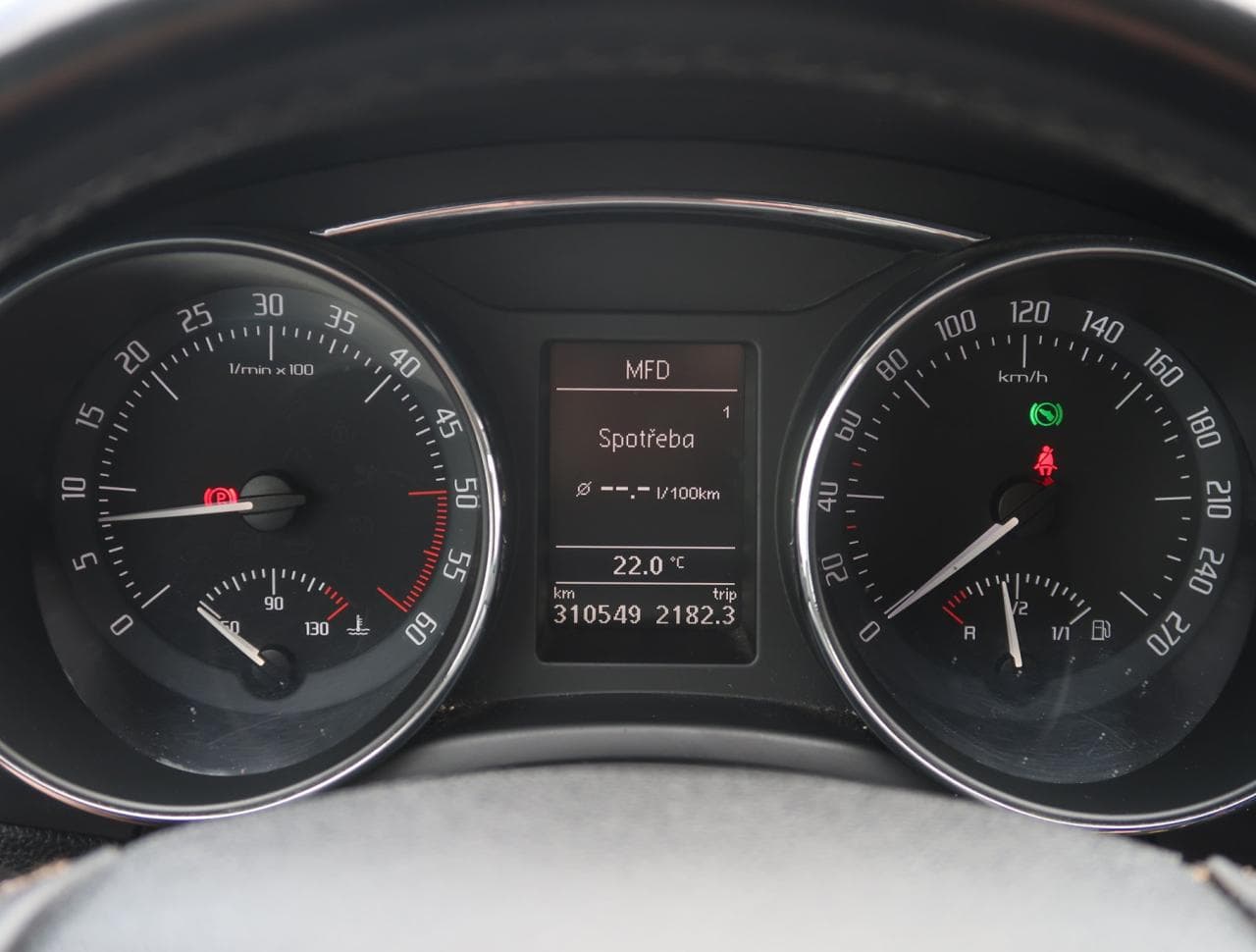 2011 Škoda SUPERB - 17