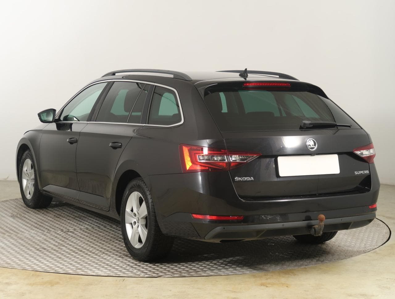 2017 Škoda SUPERB - 5