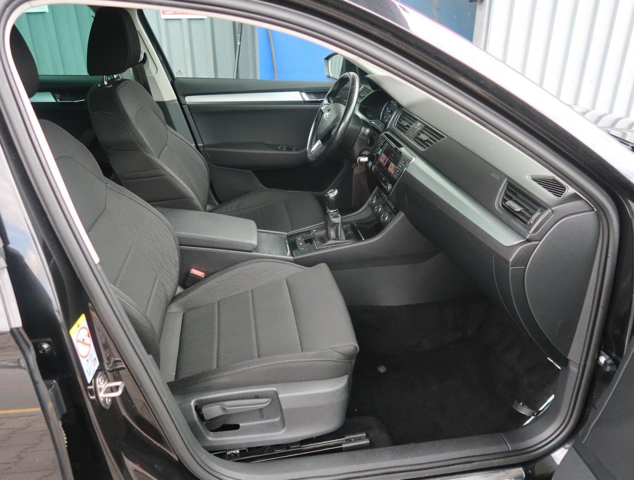 2017 Škoda SUPERB - 12