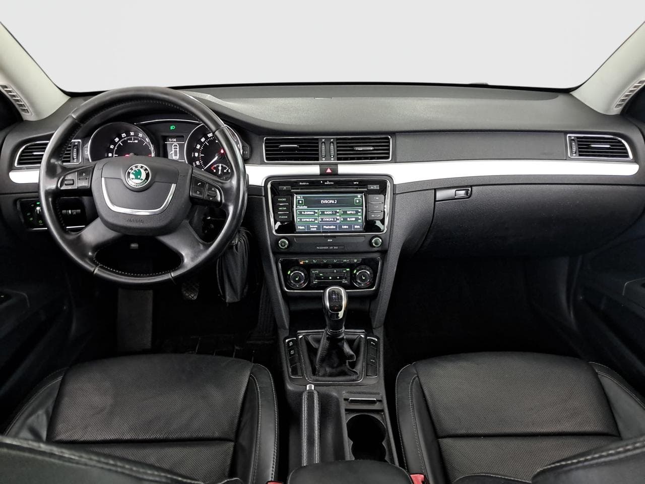 2012 Škoda SUPERB - 10