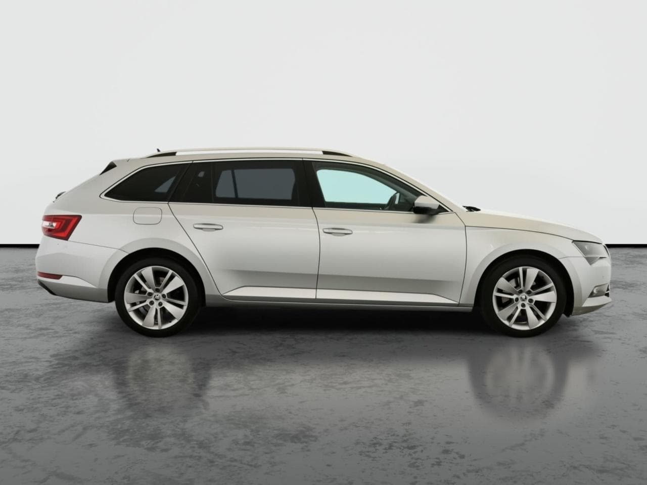 2018 Škoda SUPERB - 8