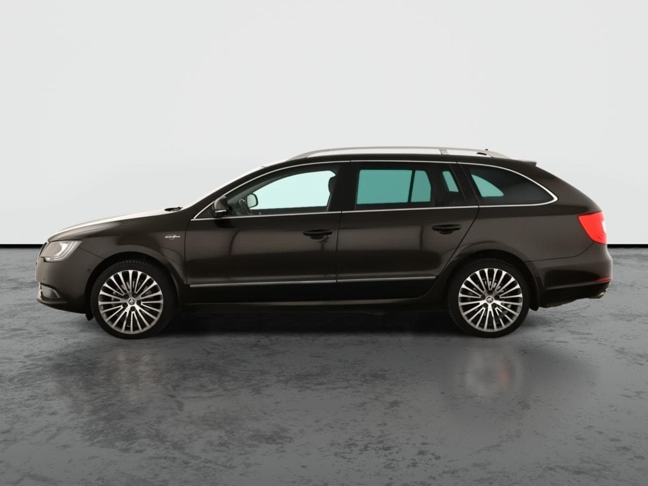 2013 Škoda SUPERB - 4