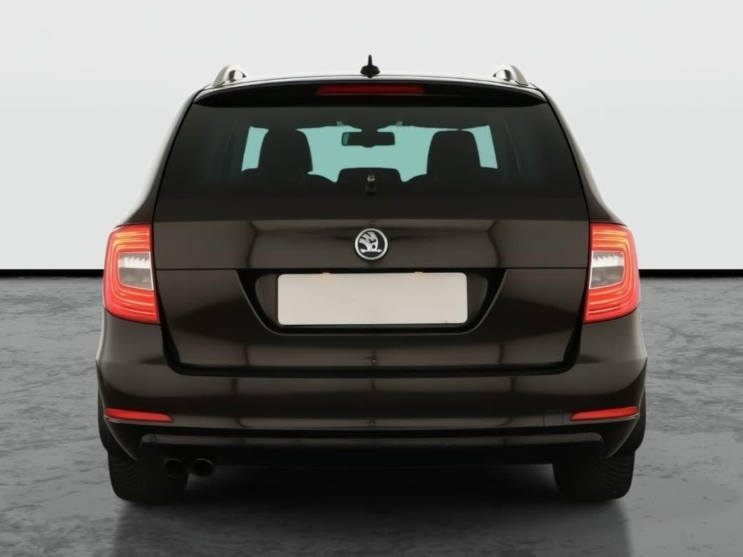 2013 Škoda SUPERB - 6