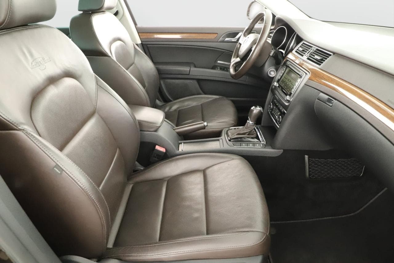 2013 Škoda SUPERB - 10