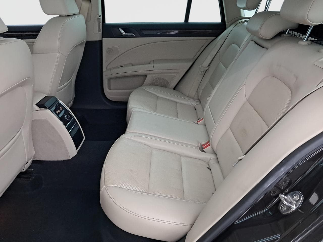 2014 Škoda SUPERB - 15