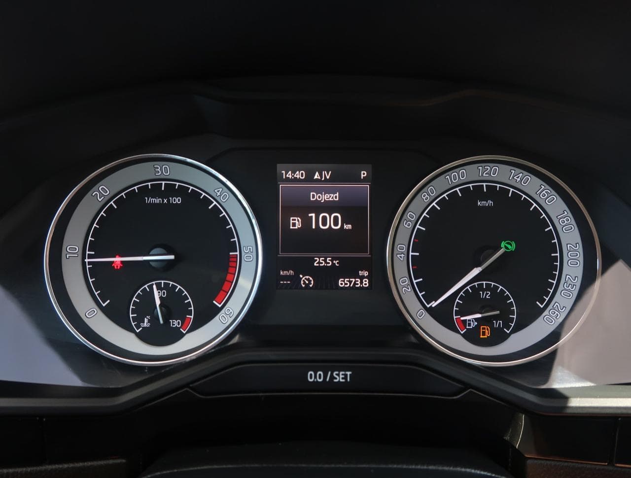 2016 Škoda SUPERB - 17