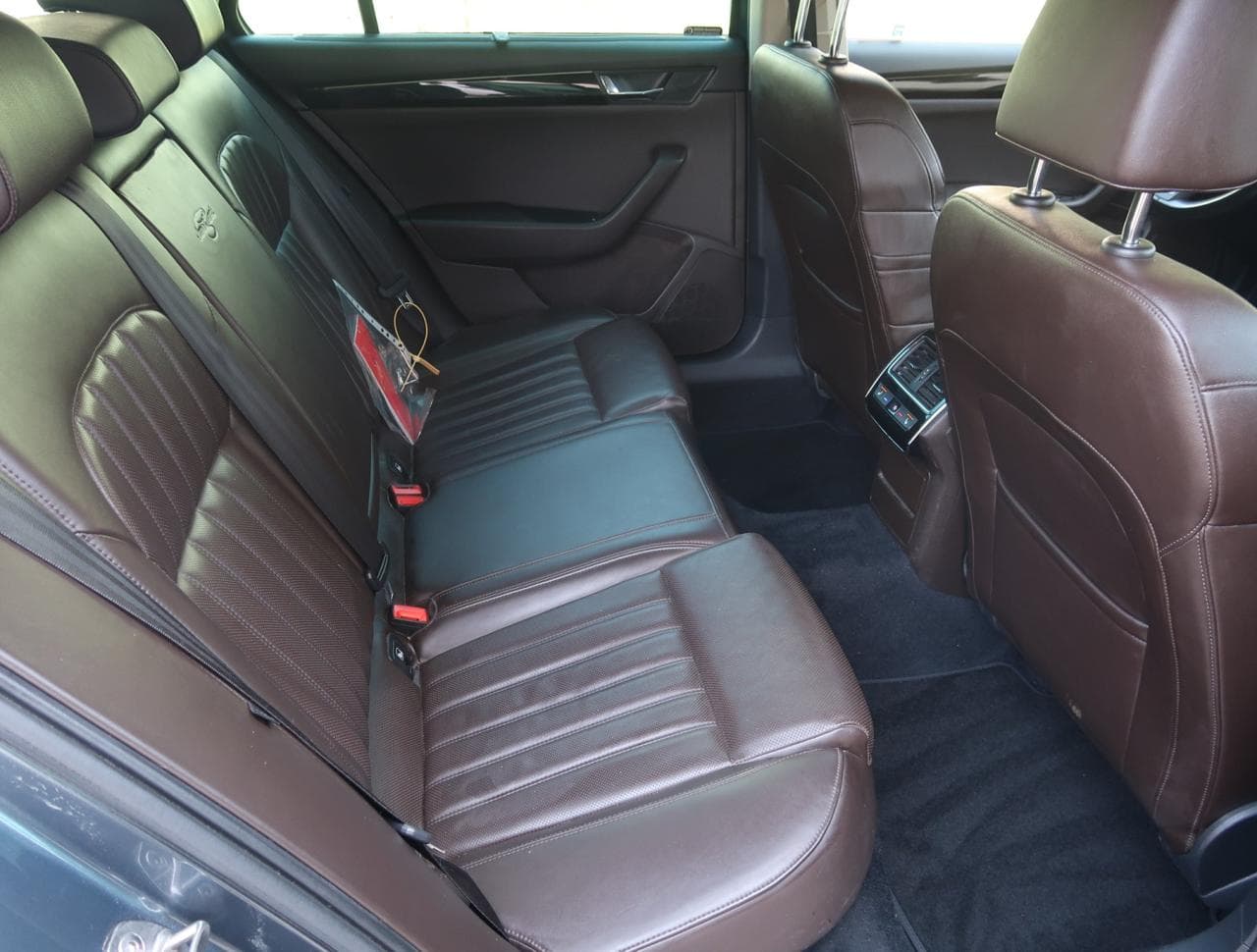 2016 Škoda SUPERB - 13