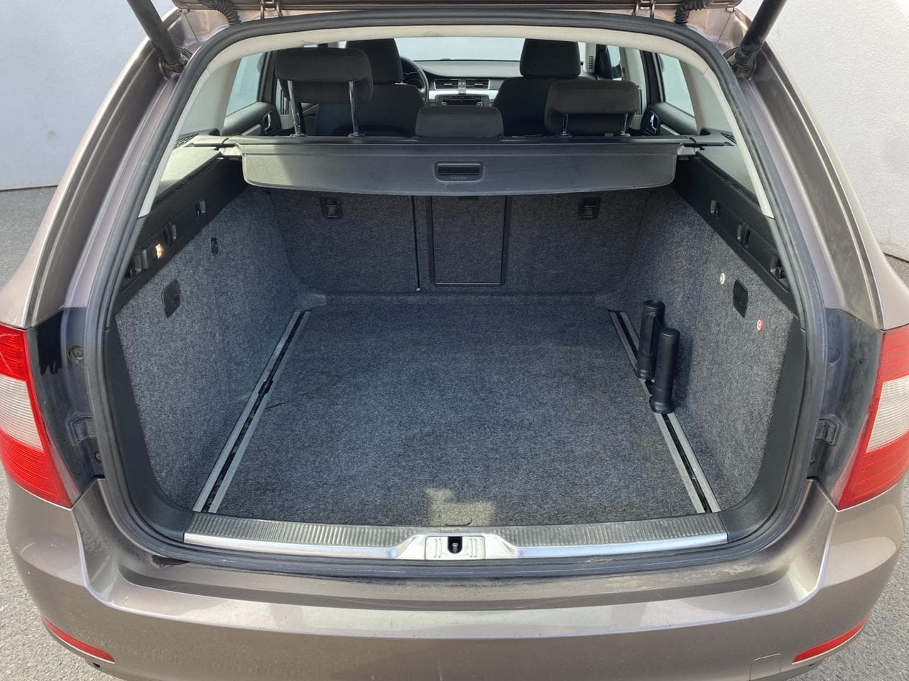 2010 Škoda SUPERB - 7