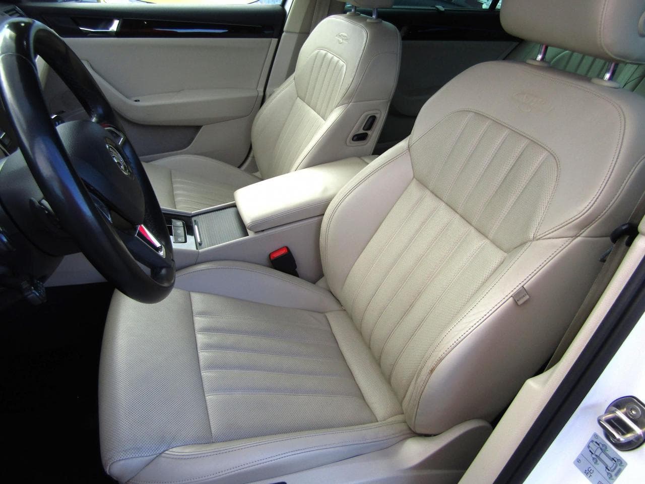 2015 Škoda Superb - 9