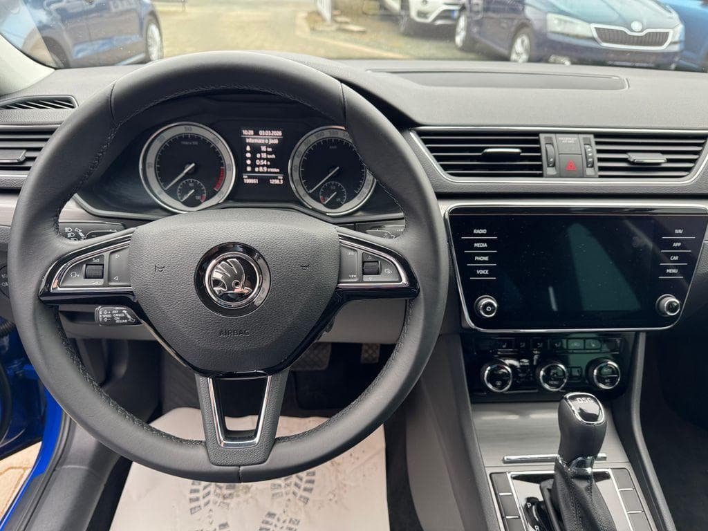 2019 Škoda Superb - 14
