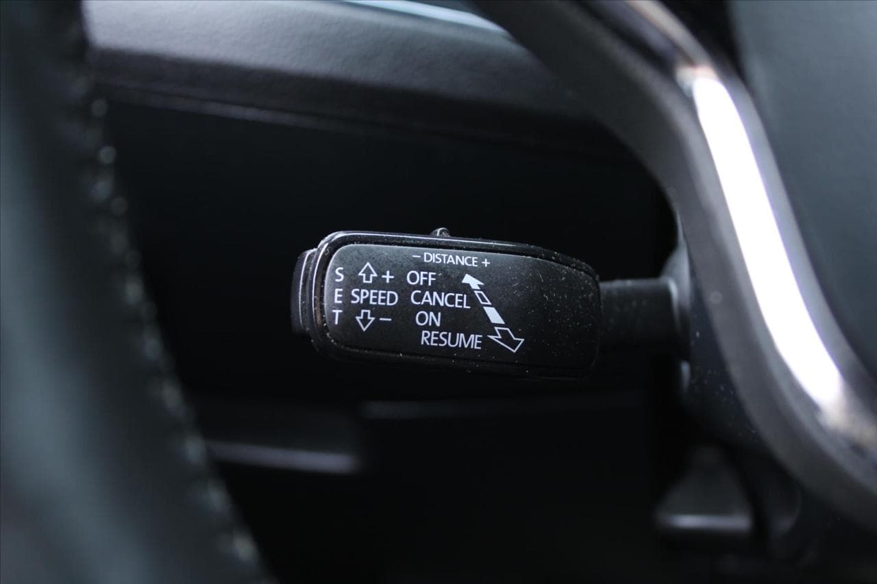 2020 Škoda Superb - 16