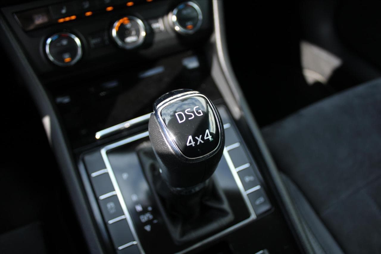 2017 Škoda Superb - 18