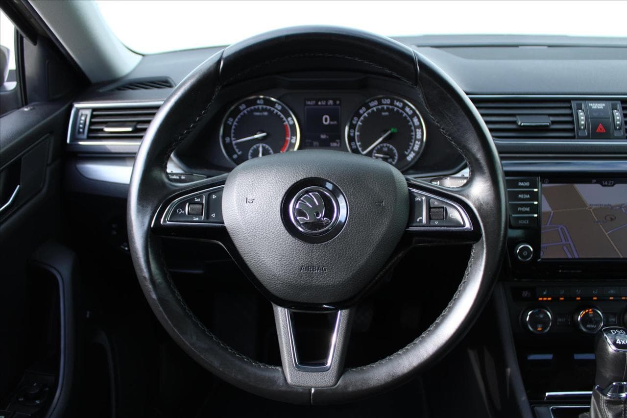 2017 Škoda Superb - 14