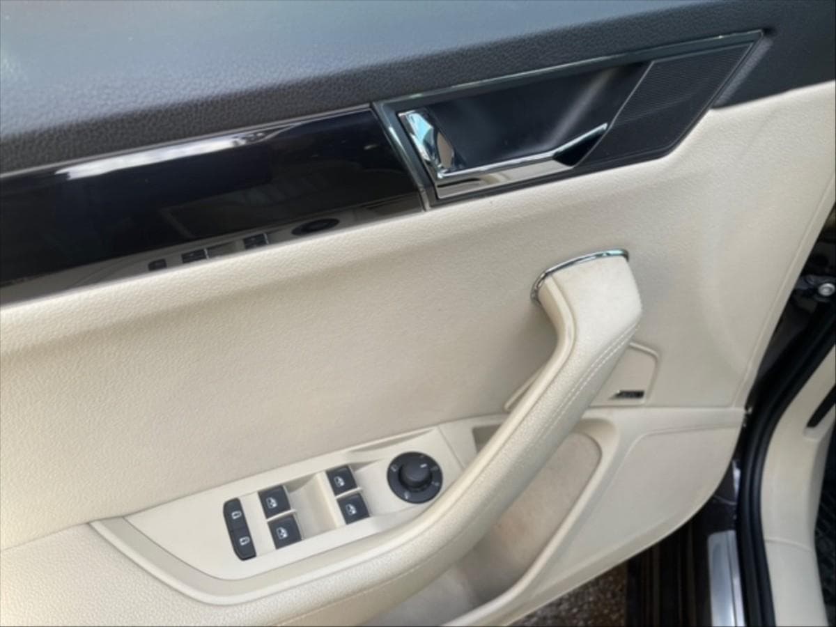 2021 Škoda Superb - 11