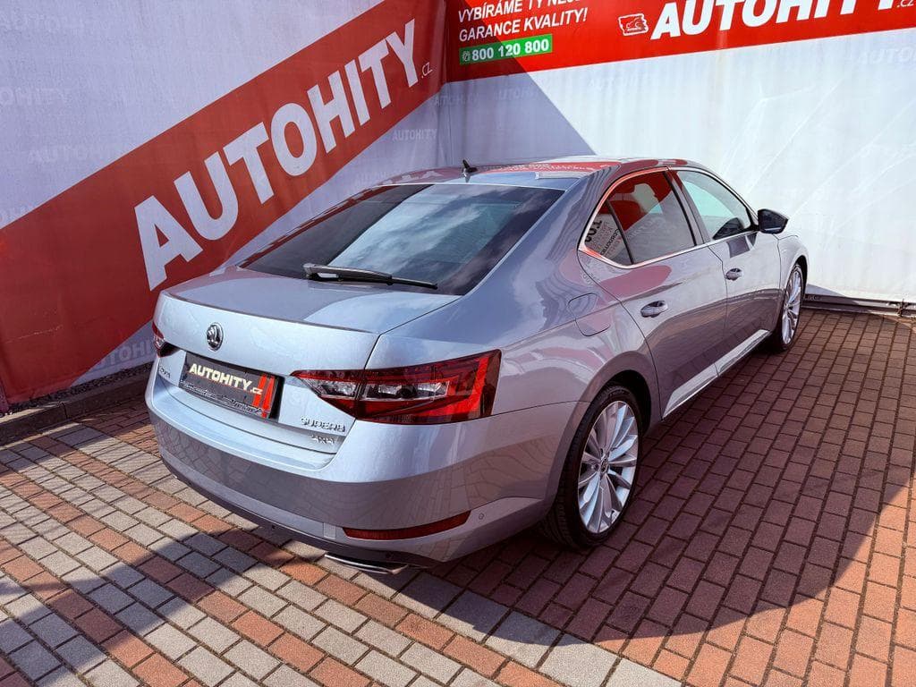 2018 Škoda SUPERB - 7