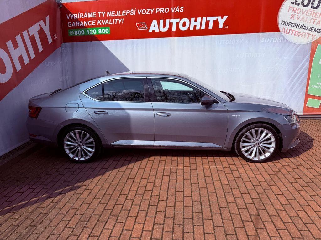 2018 Škoda SUPERB - 6