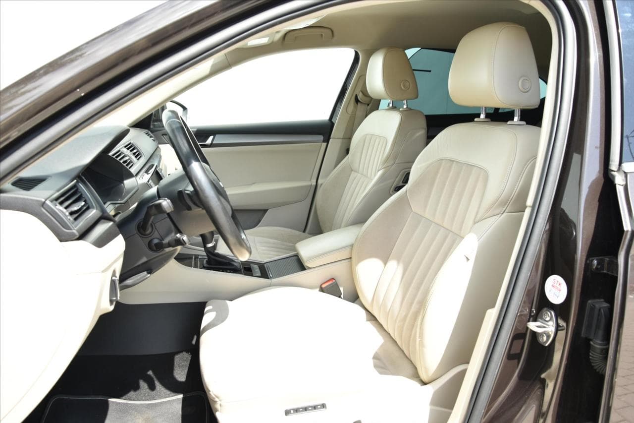 2016 Škoda SUPERB - 10