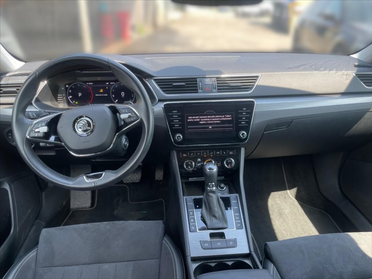2022 Škoda SUPERB - 9
