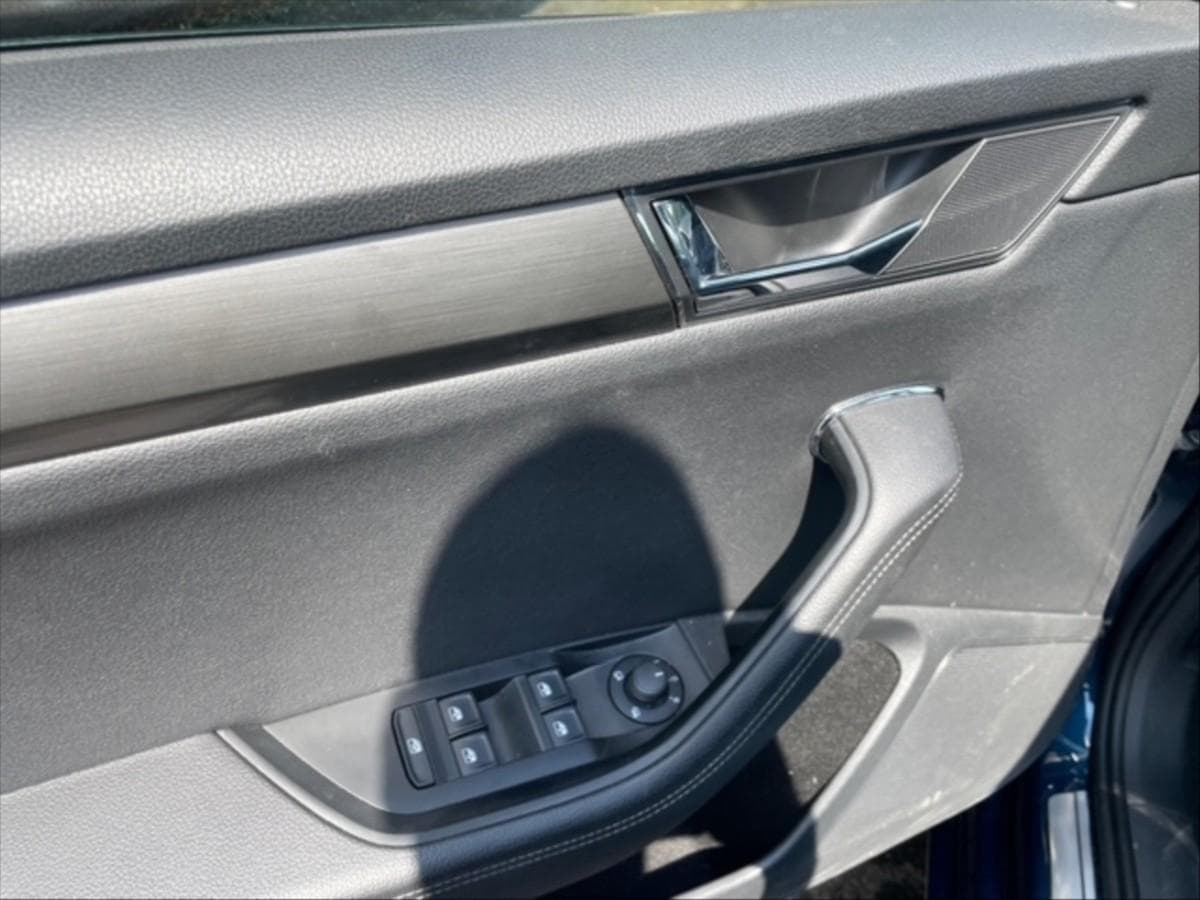 2022 Škoda SUPERB - 11