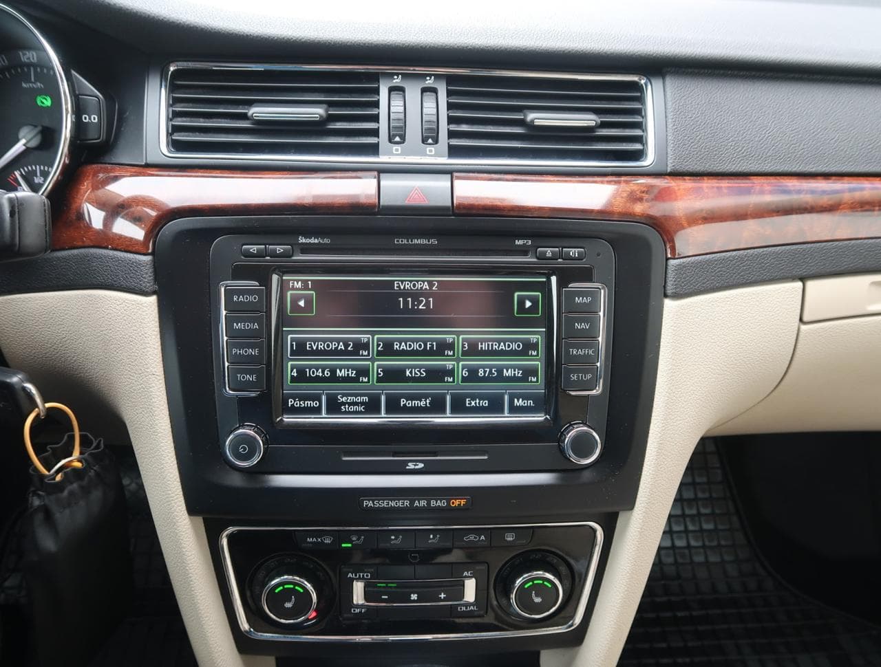 2009 Škoda SUPERB - 18