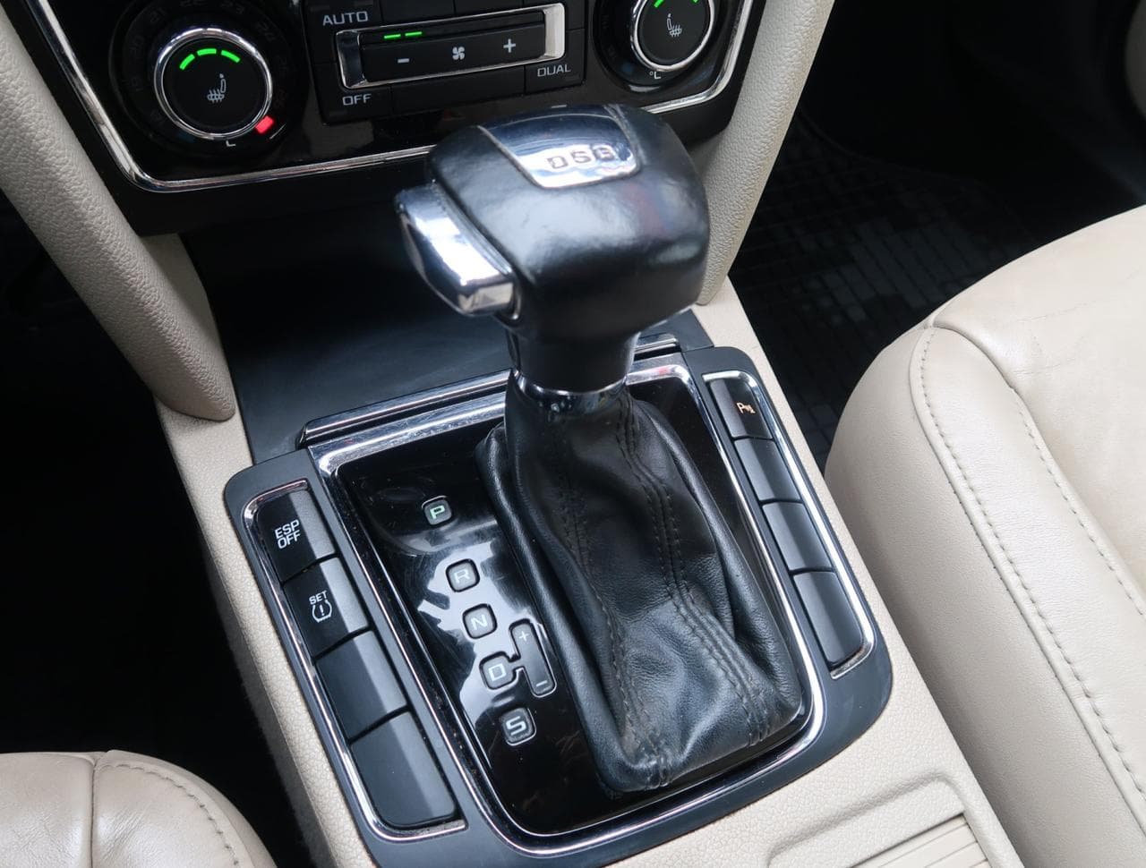 2009 Škoda SUPERB - 19