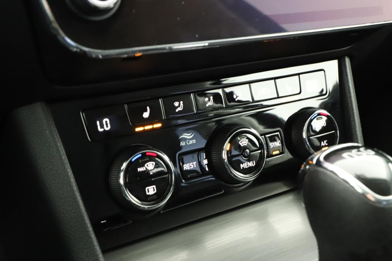 2019 Škoda Superb - 16