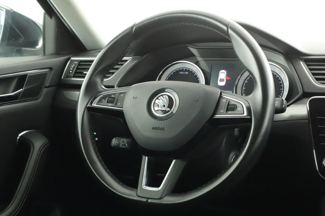 2019 Škoda Superb - 13