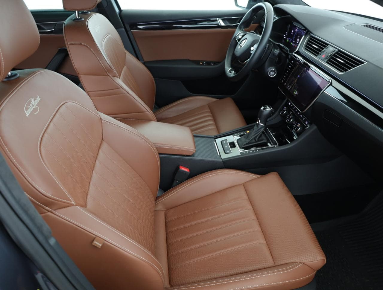 2022 Škoda Superb - 10