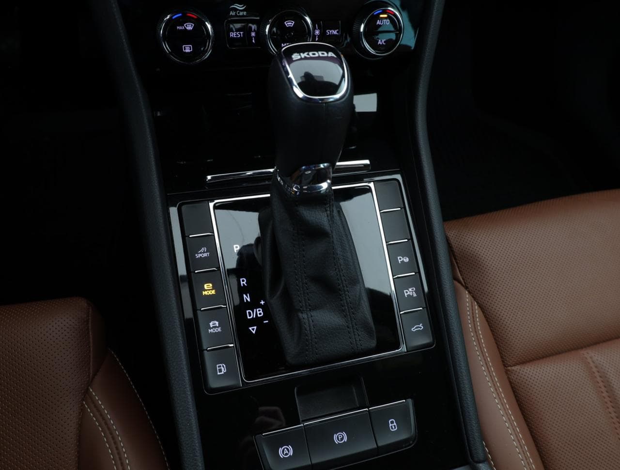 2022 Škoda Superb - 17