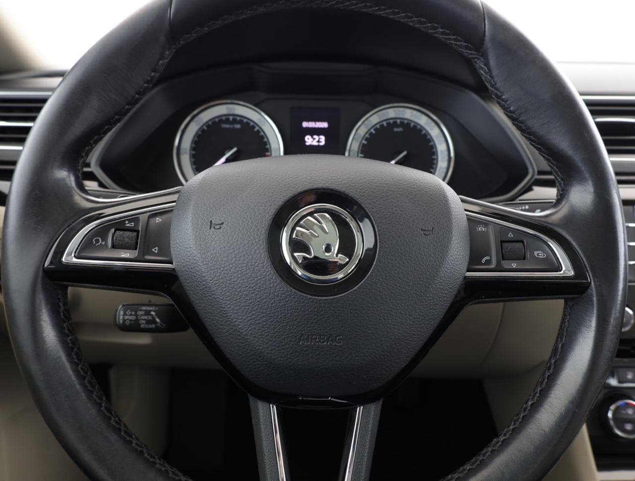 2015 Škoda Superb - 14