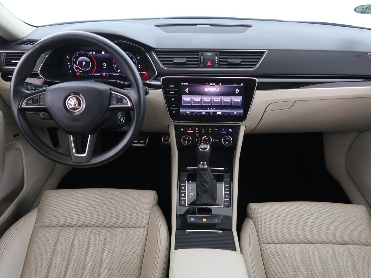 2019 Škoda Superb - 10